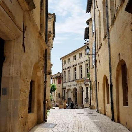 Ferienwohnung Uzes Centre Quartiers Des Arts Charme De L'Ancien Exterior foto