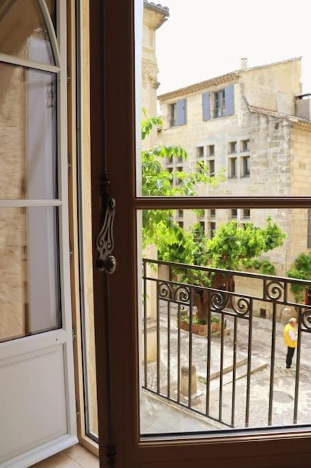 Ferienwohnung Uzes Centre Quartiers Des Arts Charme De L'Ancien Exterior foto