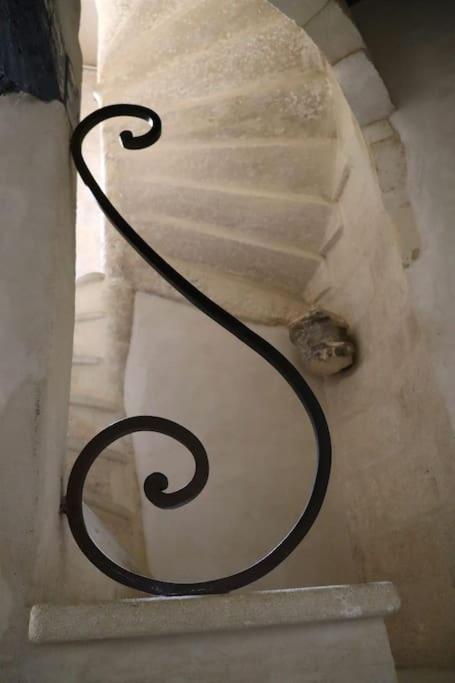 Ferienwohnung Uzes Centre Quartiers Des Arts Charme De L'Ancien Exterior foto