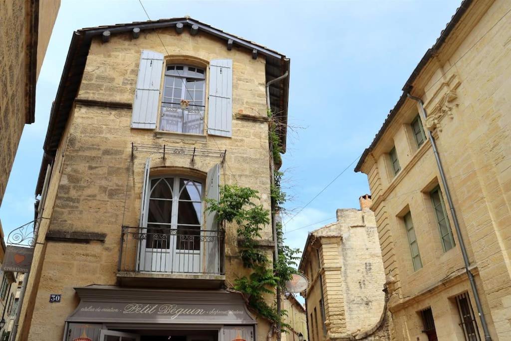 Ferienwohnung Uzes Centre Quartiers Des Arts Charme De L'Ancien Exterior foto