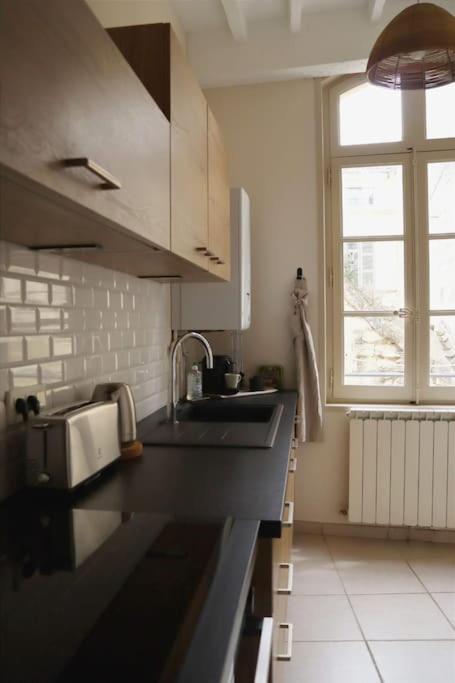 Ferienwohnung Uzes Centre Quartiers Des Arts Charme De L'Ancien Exterior foto