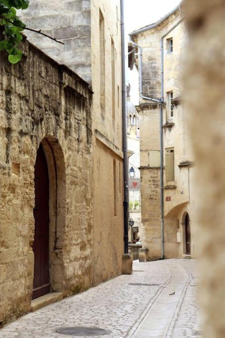 Ferienwohnung Uzes Centre Quartiers Des Arts Charme De L'Ancien Exterior foto